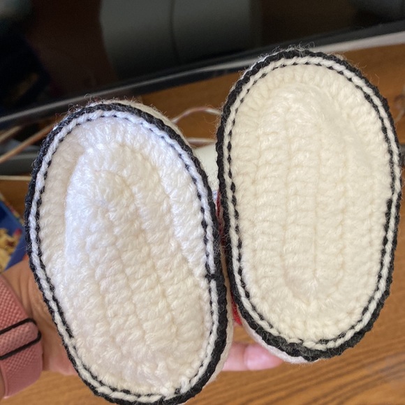 Handmade baby shoes - Picture 5 of 5